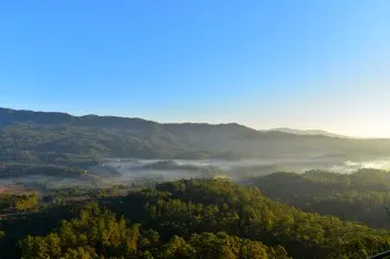 Hills_BlueSky